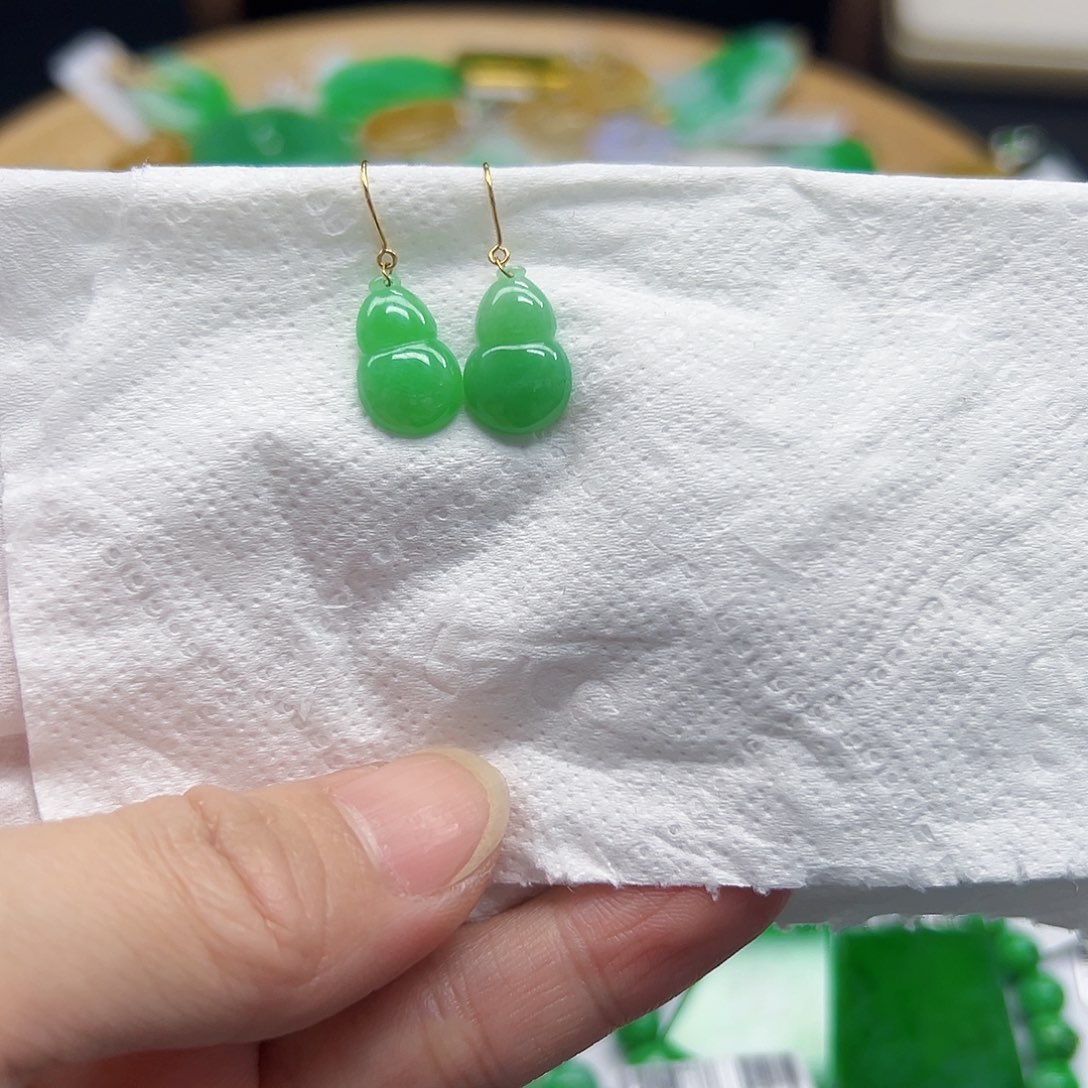 翡翠耳饰18K金镶嵌天然缅料A货一件