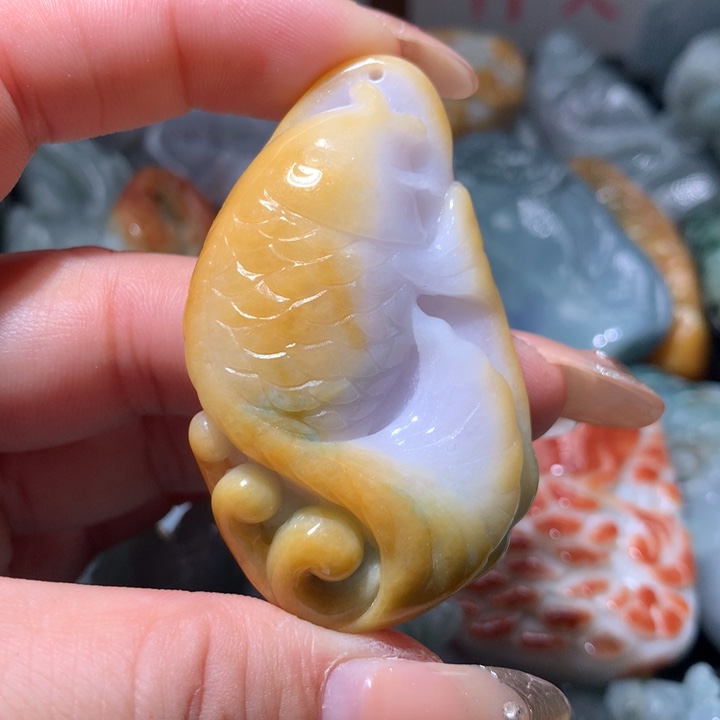 翡翠未镶嵌颈饰保真天然A货翡翠