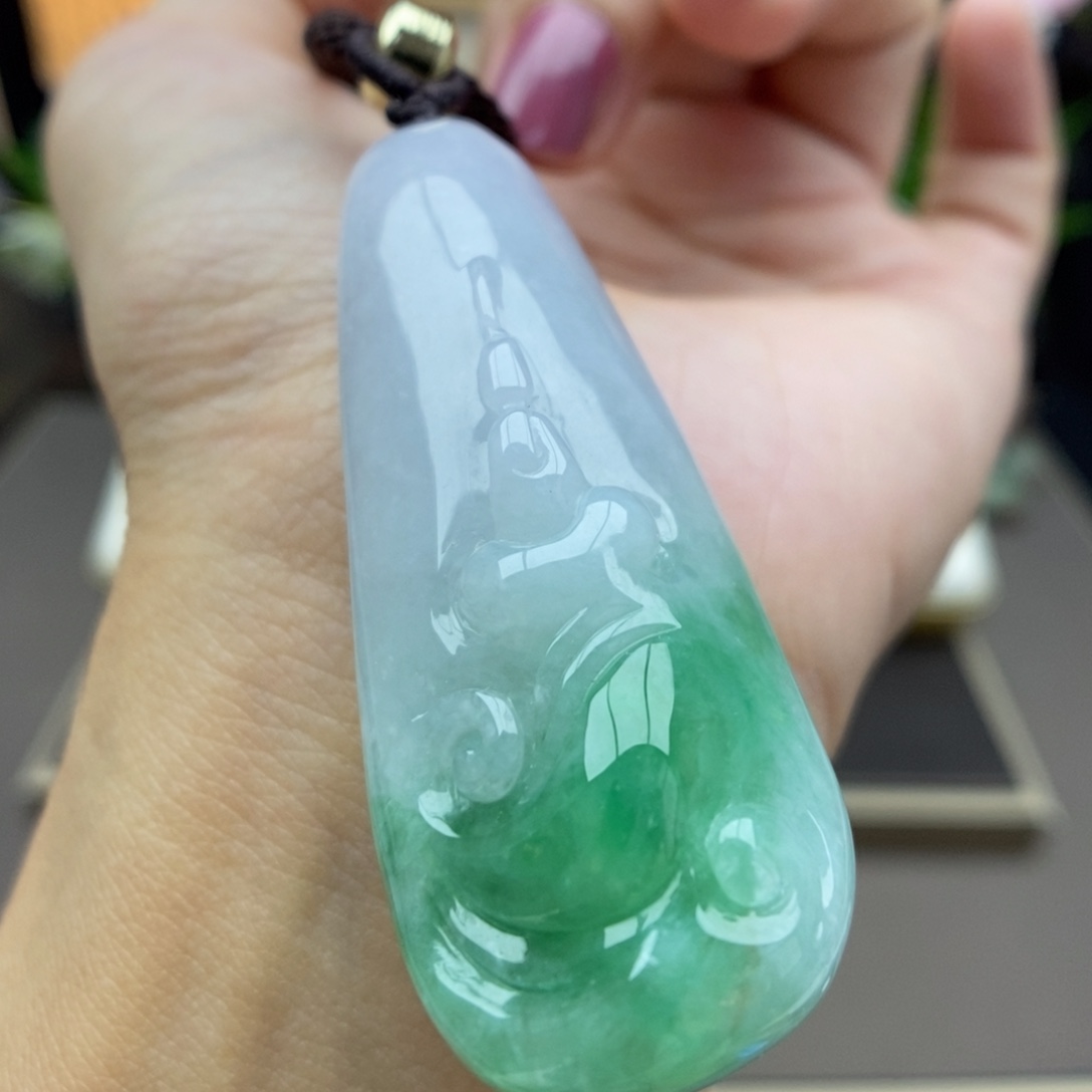 翡翠未镶嵌颈饰吊坠58