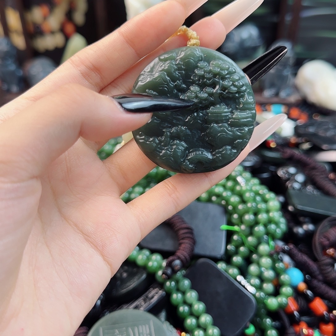 未镶嵌和田玉挂件