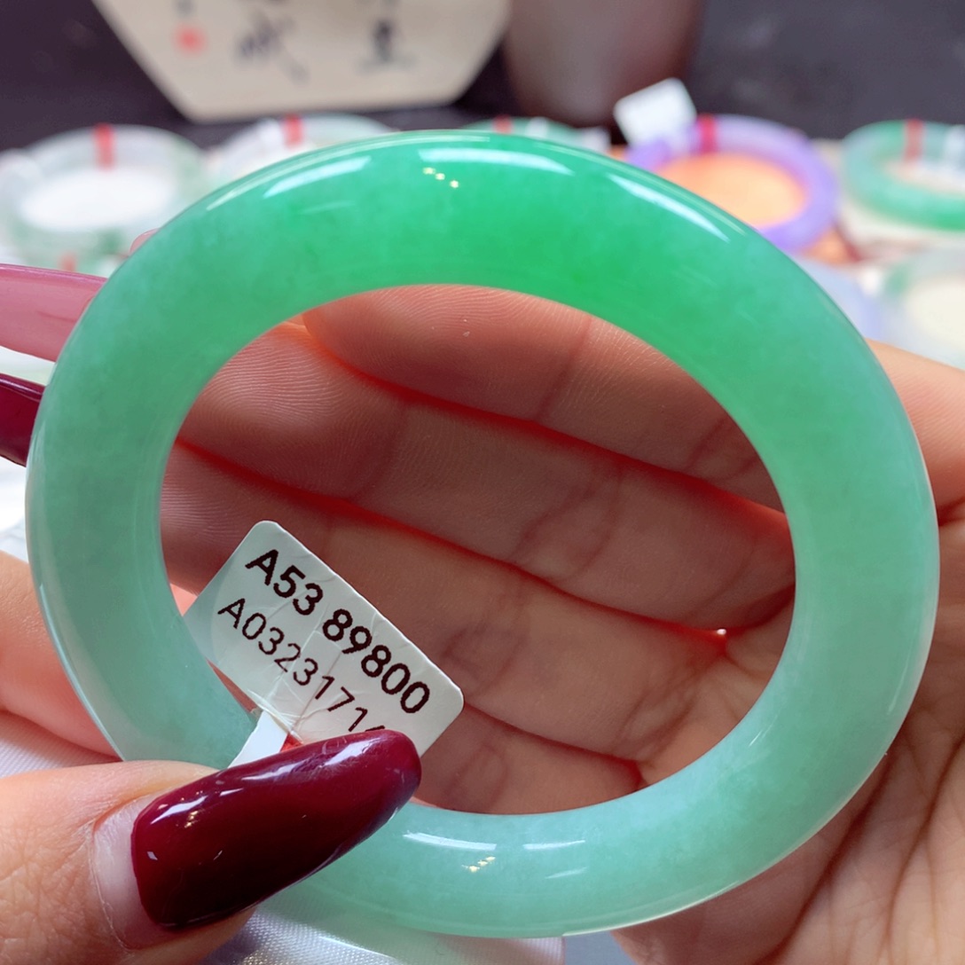 翡翠手镯未镶嵌圆条24号66