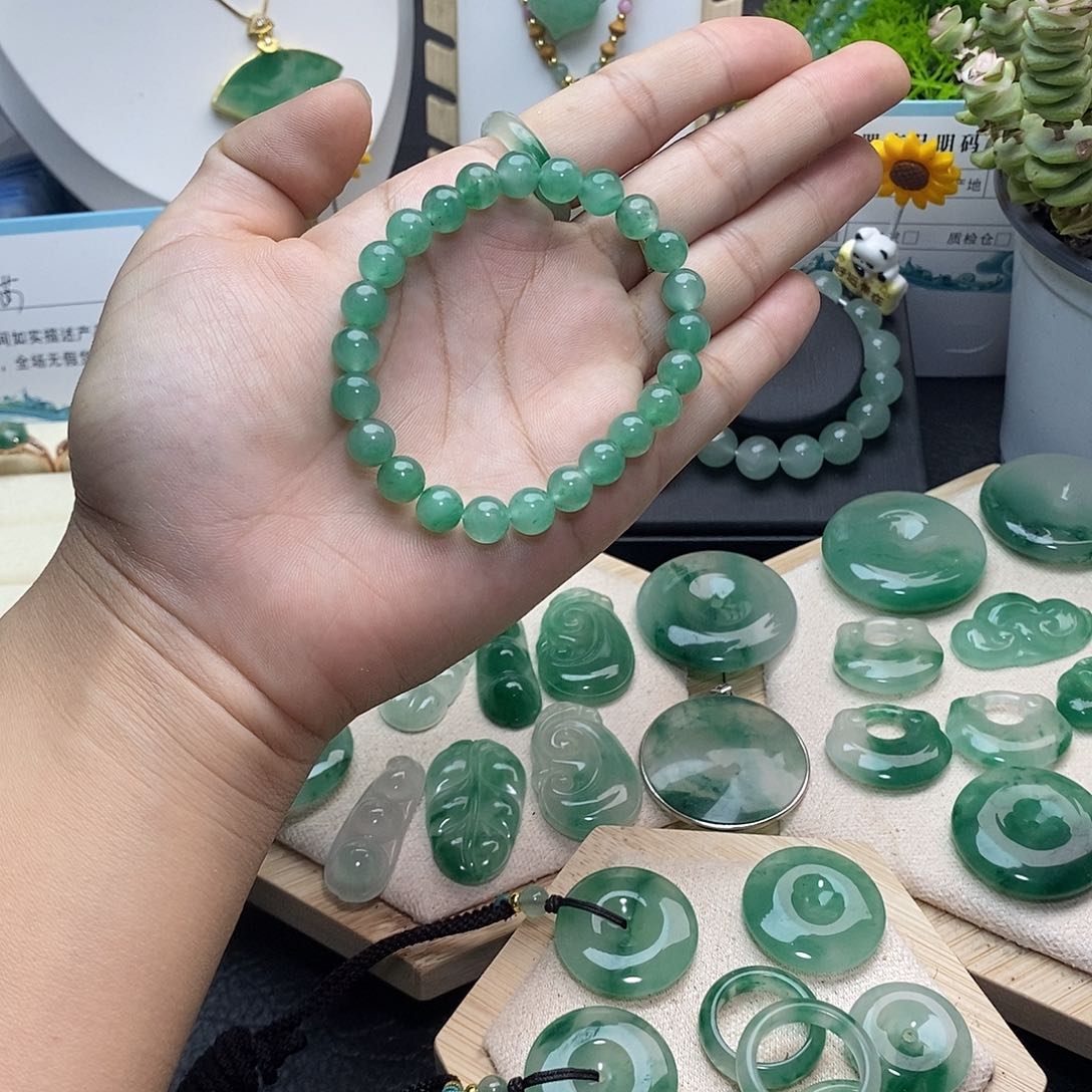 未镶嵌手链石英岩玉