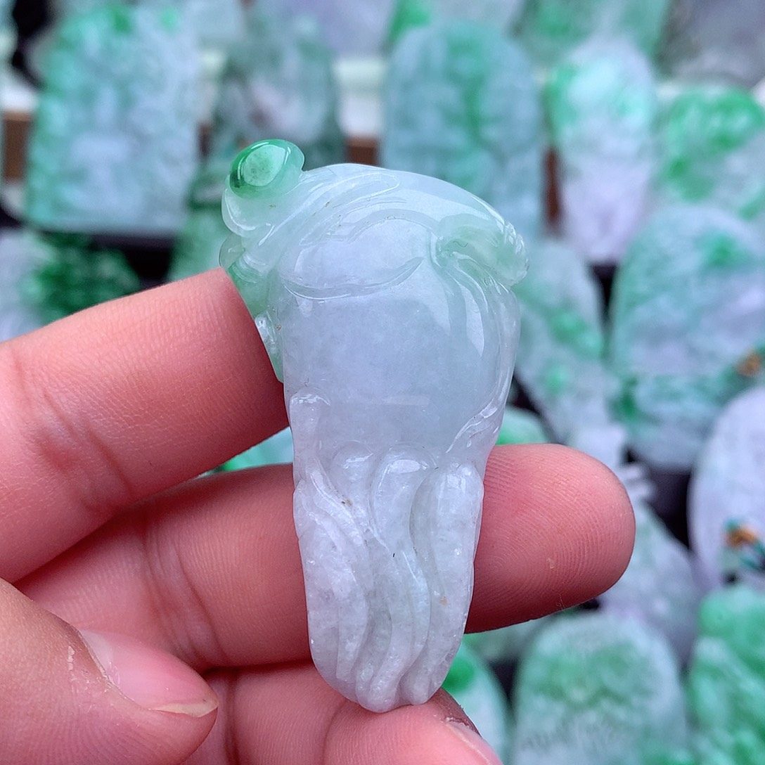 翡翠吊坠(不含链)未镶嵌