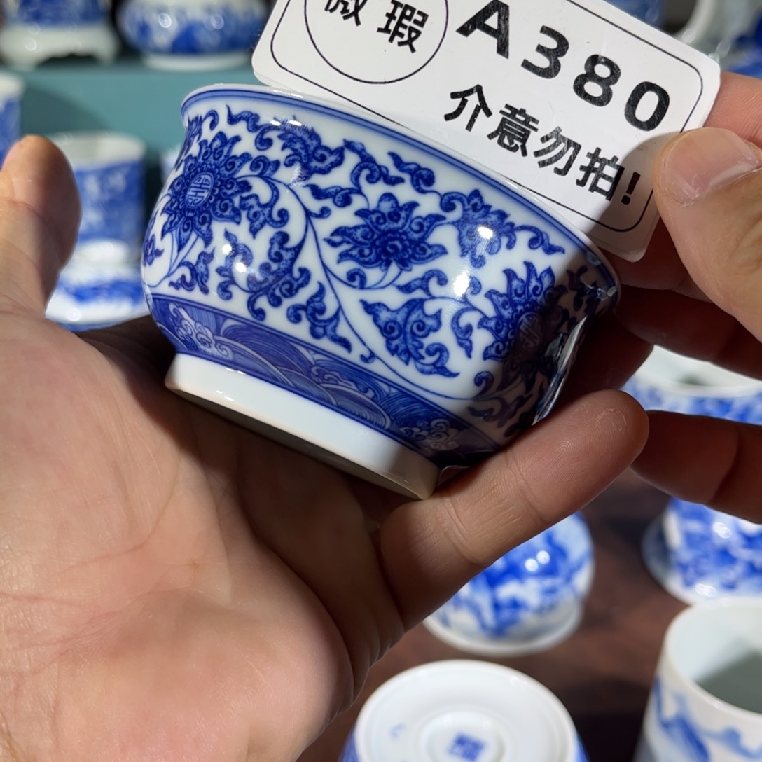 杯子手工手绘的陶瓷的