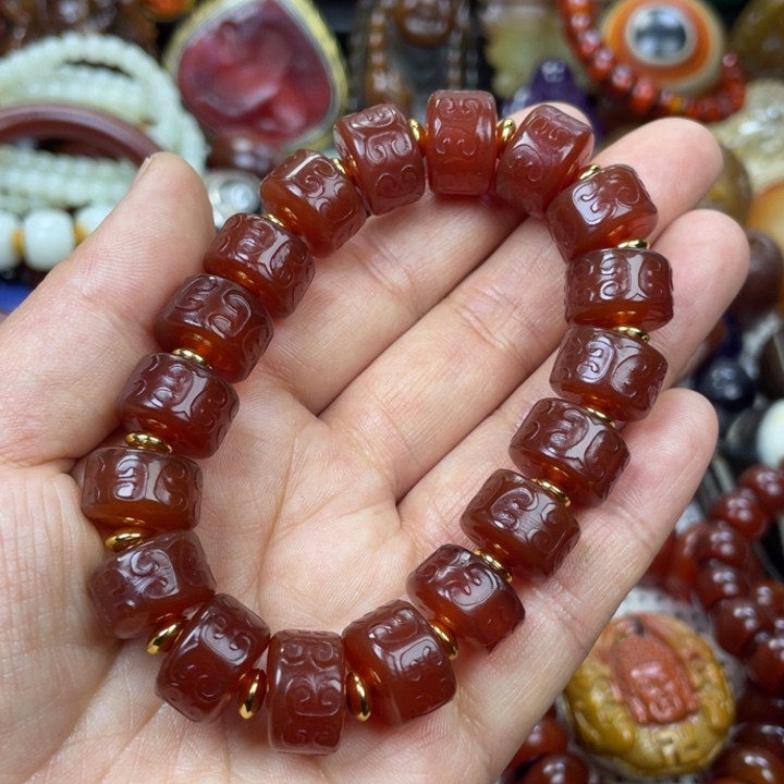 玛瑙/玉髓颈饰未镶嵌