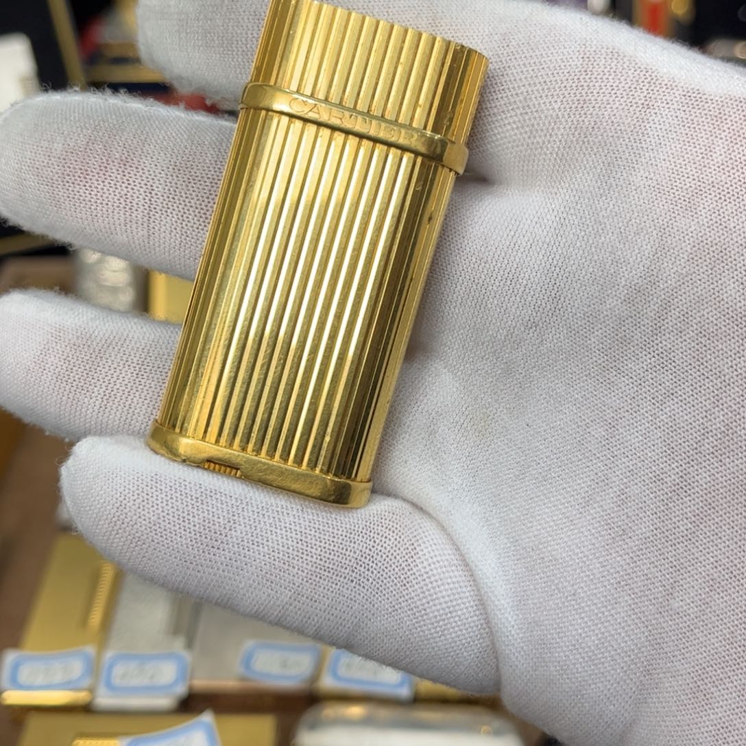 贵***德卡生日快乐金色烧机