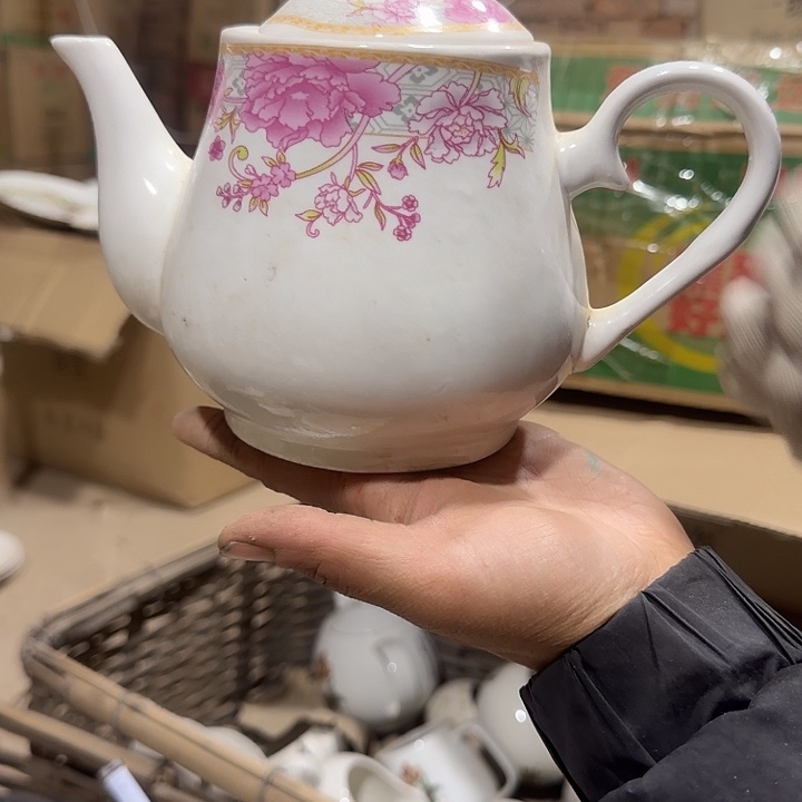 库存微瑕多空茶壶