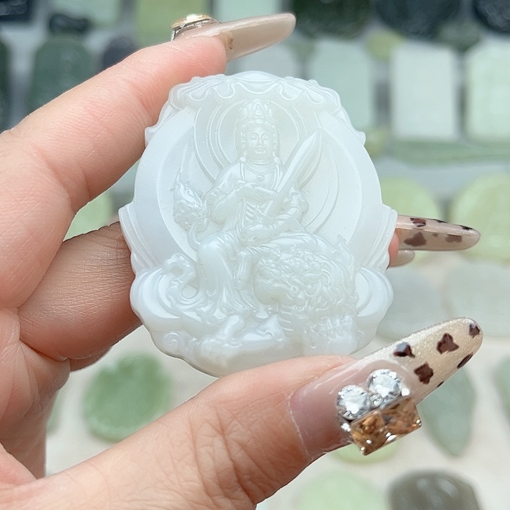 和田玉未镶嵌颈饰