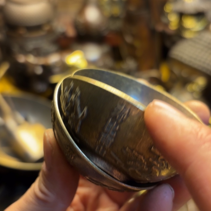 铜器摆件     点击下单