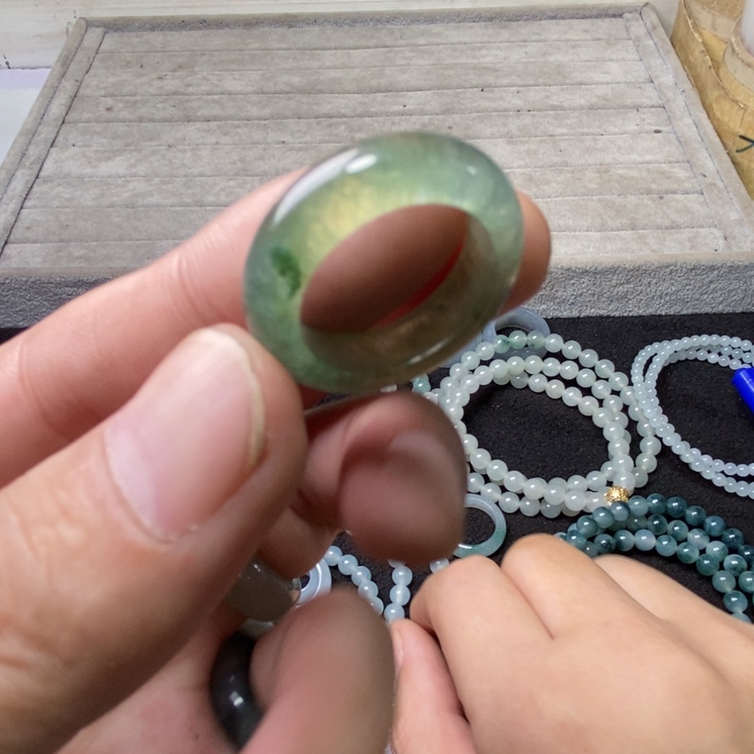 定制翡翠未镶嵌圈口17