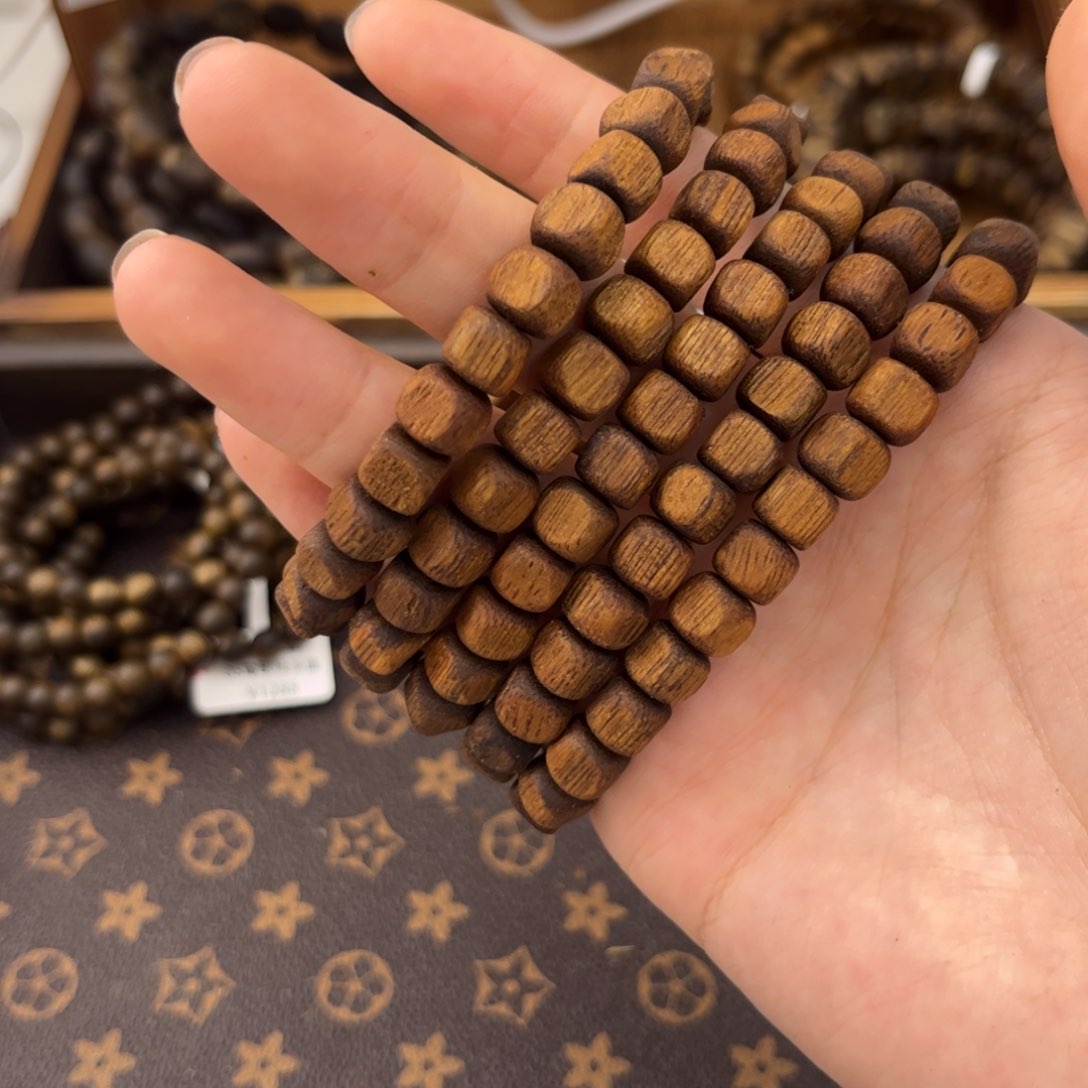 方糖珠单圈手串07金丝油