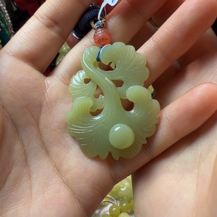 和田玉（黄玉）颈饰未镶嵌