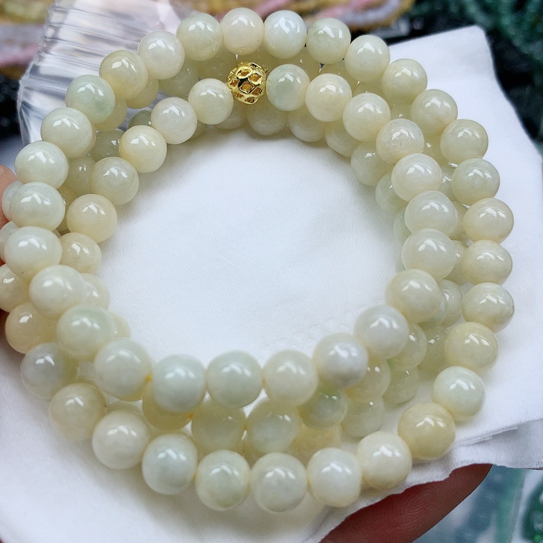 翡翠颈饰未镶嵌手串