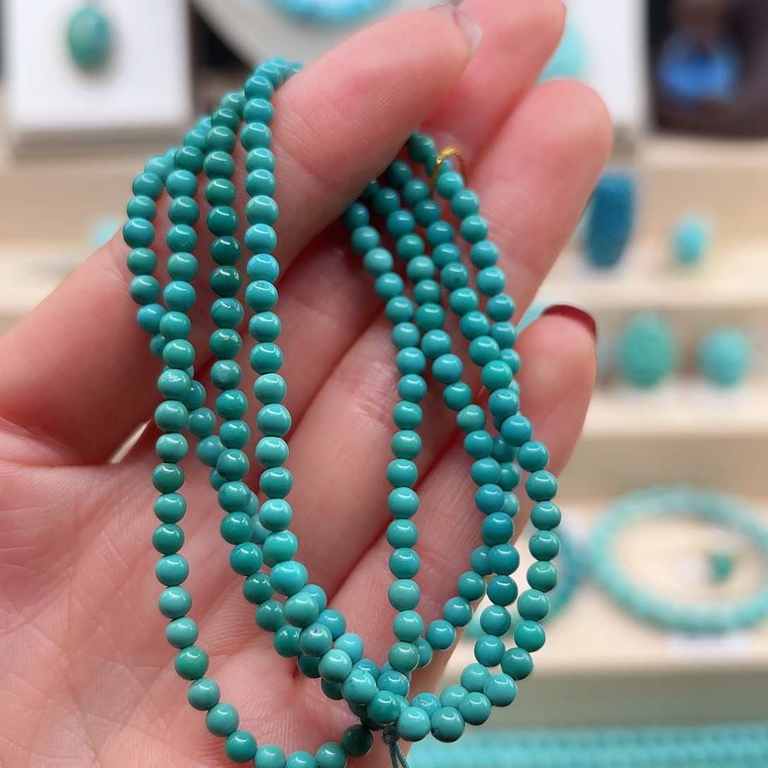 绿松石配饰未镶嵌