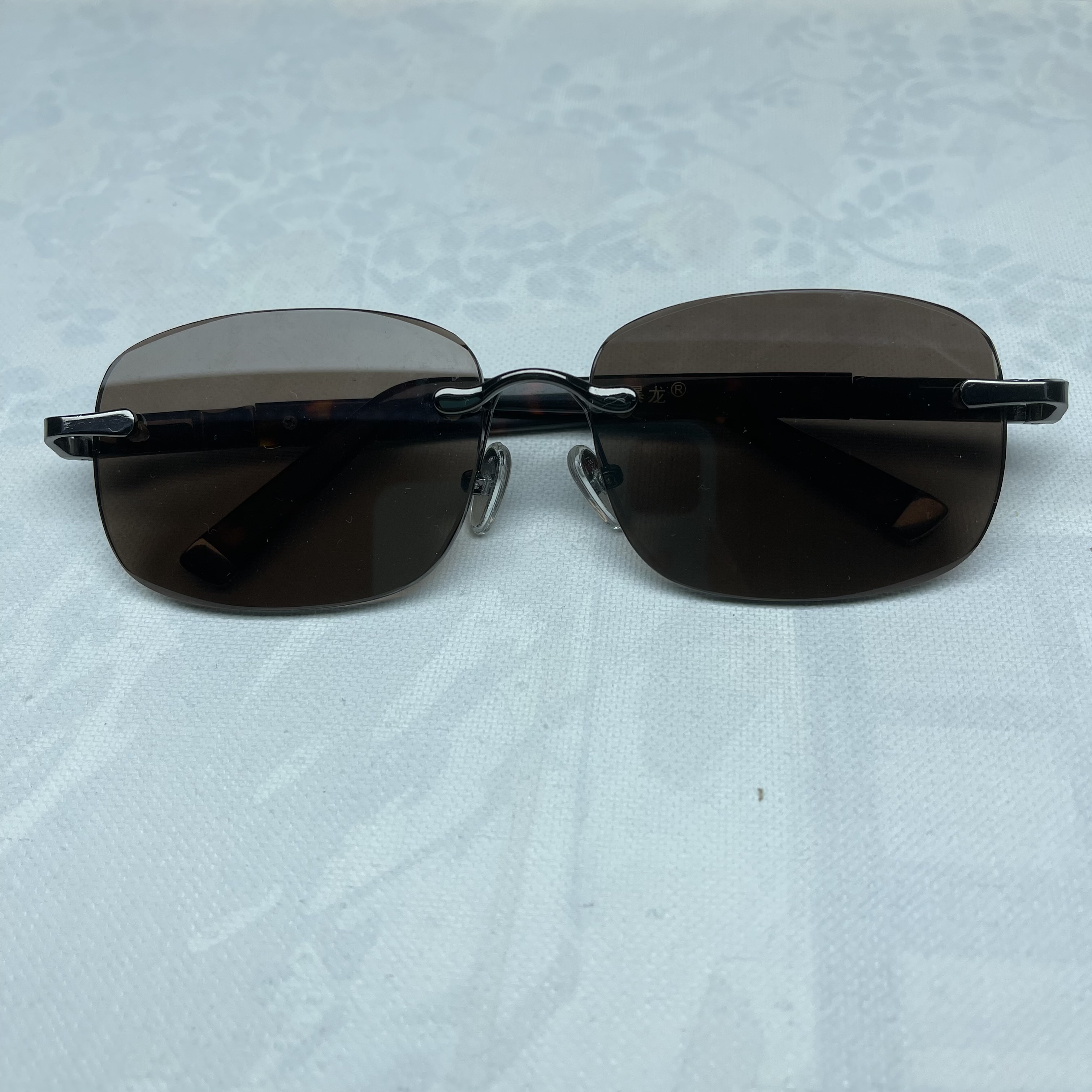 N高档天然水晶眼镜石头眼镜东海老料清凉润泽百搭养眼石头镜遮阳