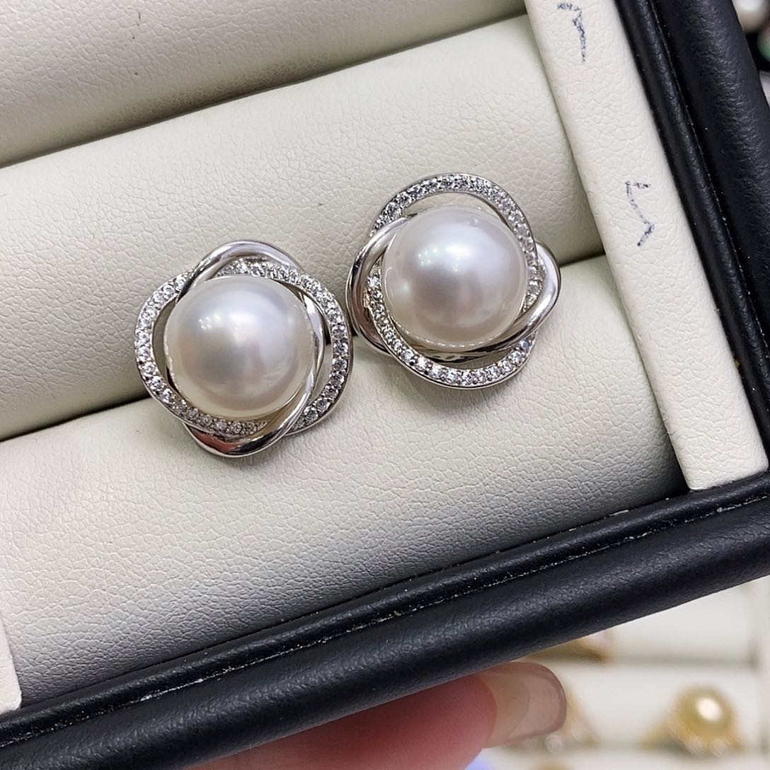 银S925镶嵌海水珍珠耳饰澳白11-12mm侧面有瑕，不退换