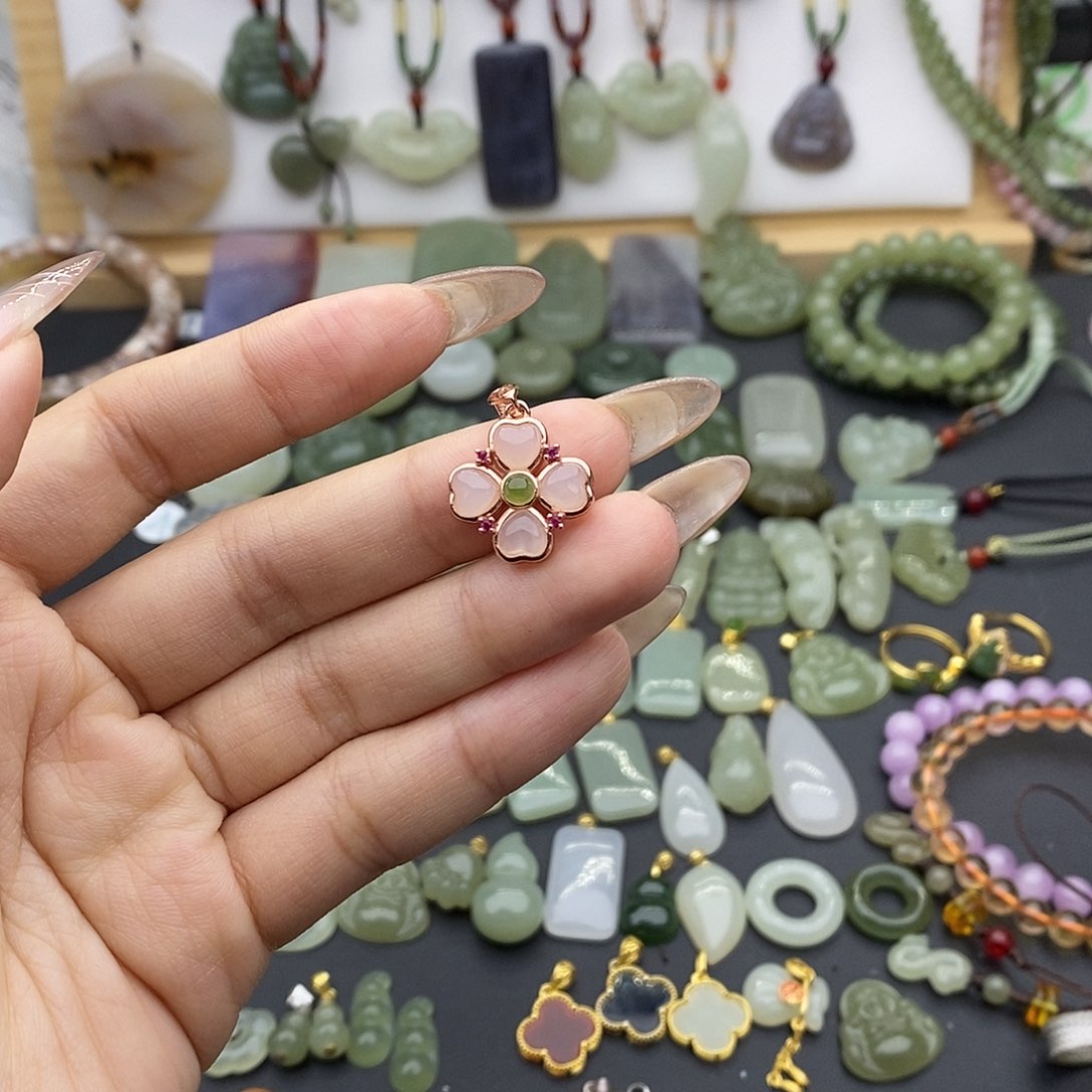 和田玉吊坠(不含链)银S925镶嵌