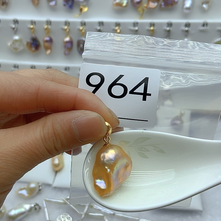 淡水珍珠颈饰银S925镶嵌