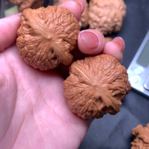 文玩核桃吊坠铁锤