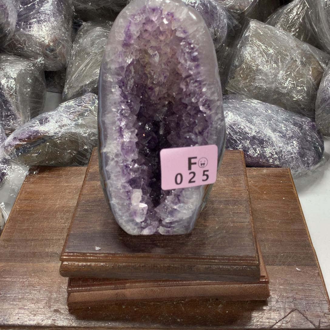 紫晶大型摆件（非配饰）未镶嵌