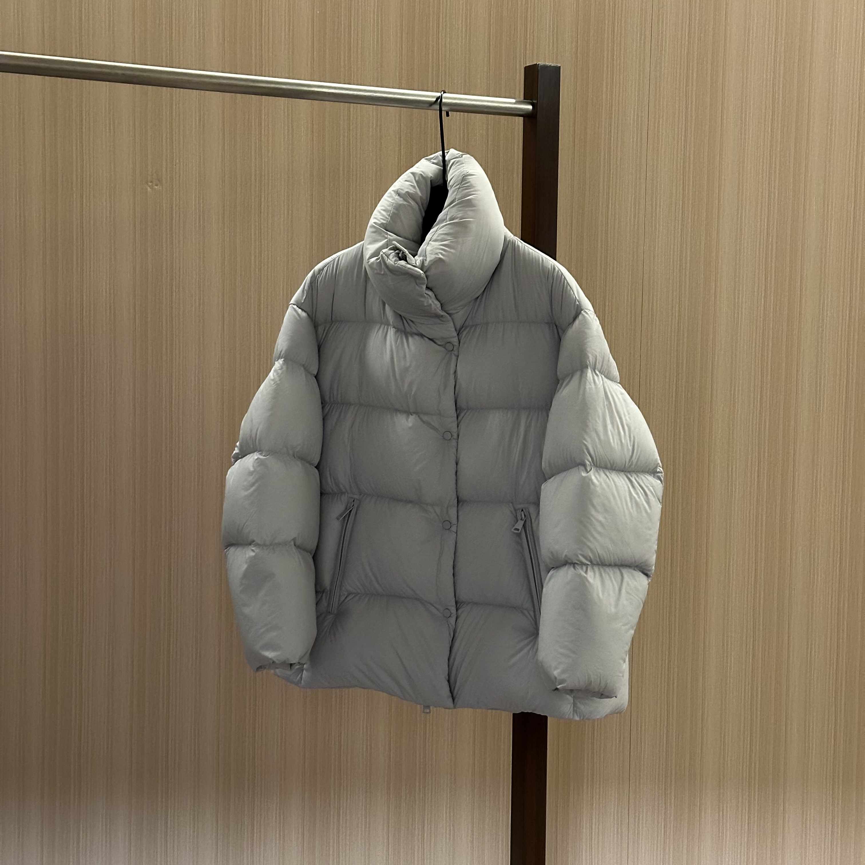 WMM灰白白鹅绒立领龟背云朵女冬新款加厚保暖宽松中长款外套