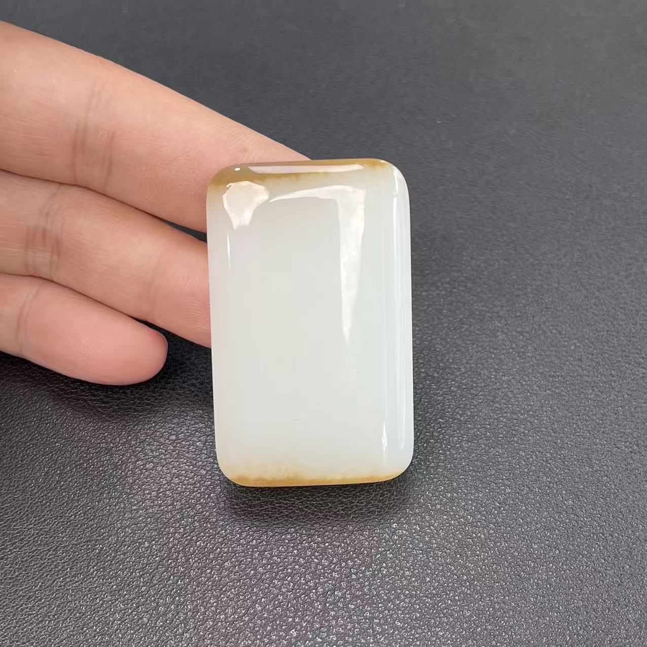 【新疆且末天地糖45克左右】和田玉新疆且末糖白无事牌卡49*30*11