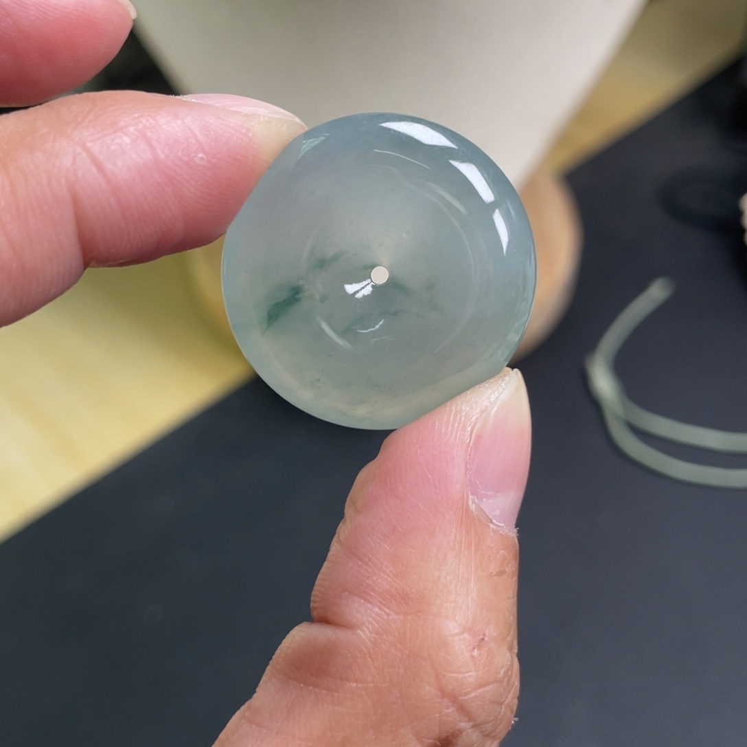 翡翠未镶嵌颈饰28.4-6.3