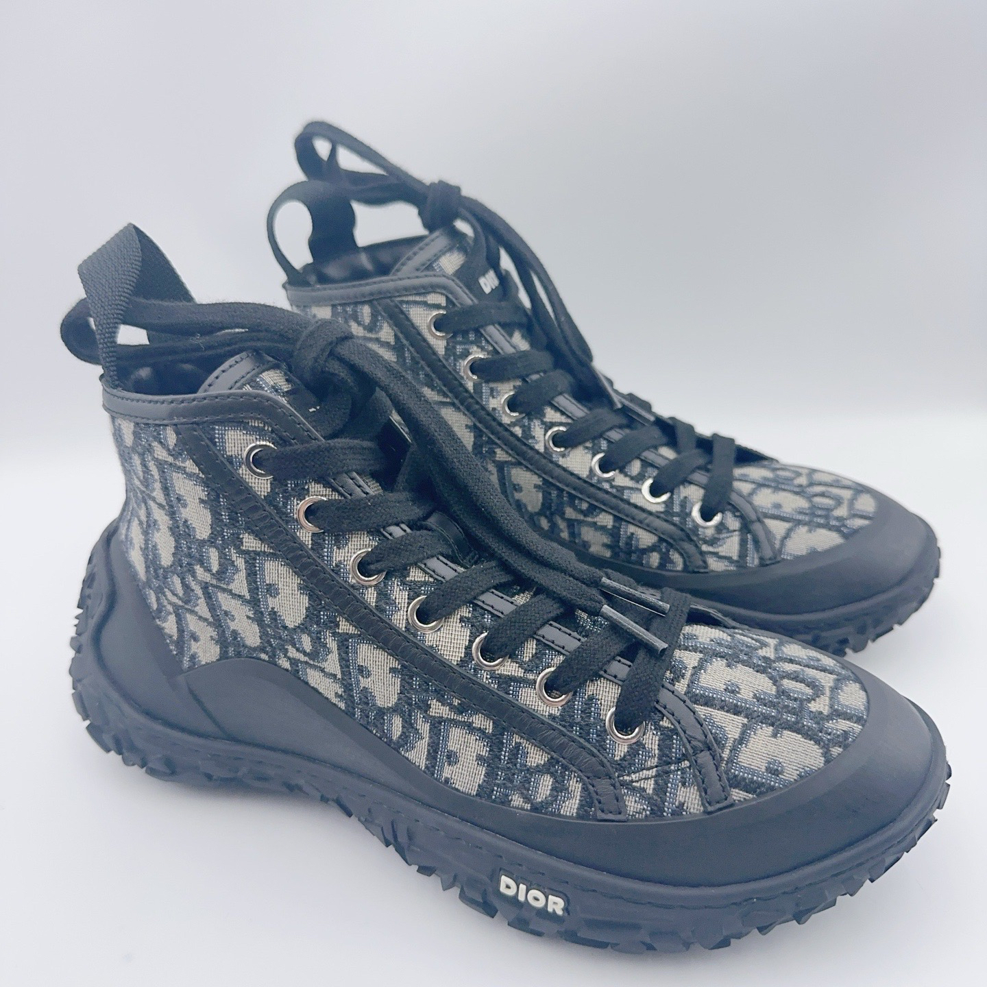 99新 DIOR/迪奥 38码/满印印花高帮板鞋/01586