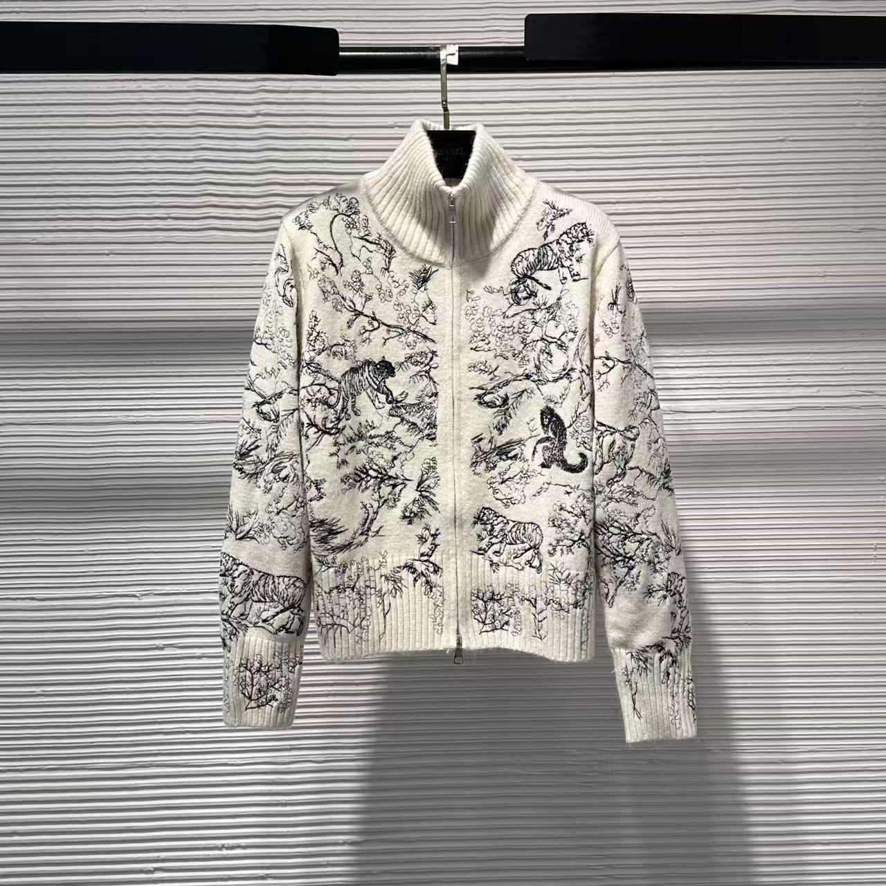 开衫款厚款中款女针织毛针织衫轻奢印花设计师潮流B351