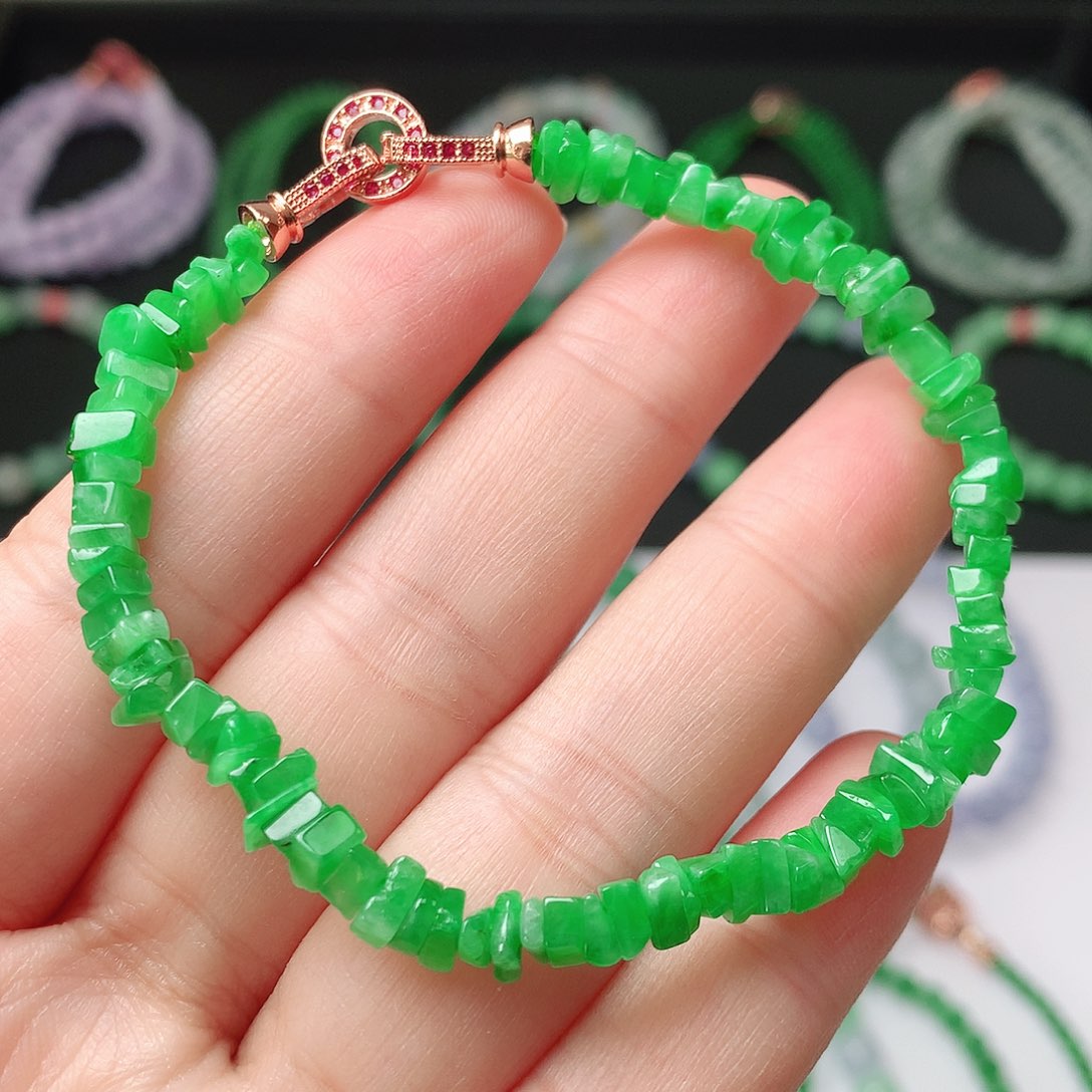 翡翠未镶嵌手链翡翠