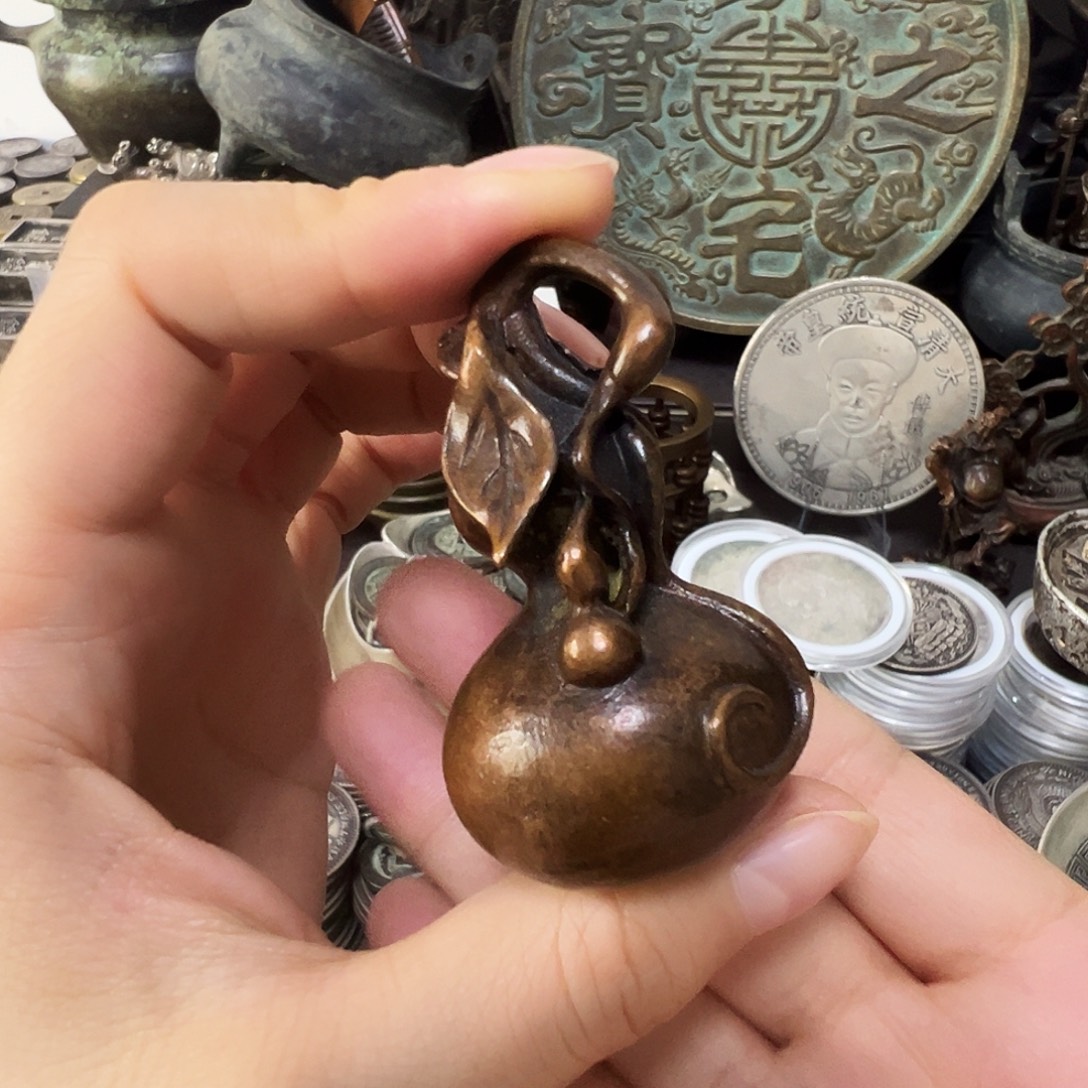 金属复古风格摆件