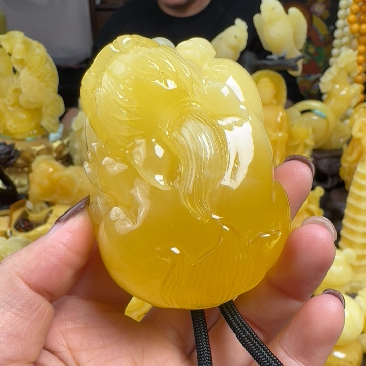 蜜蜡珠宝奇石未镶嵌