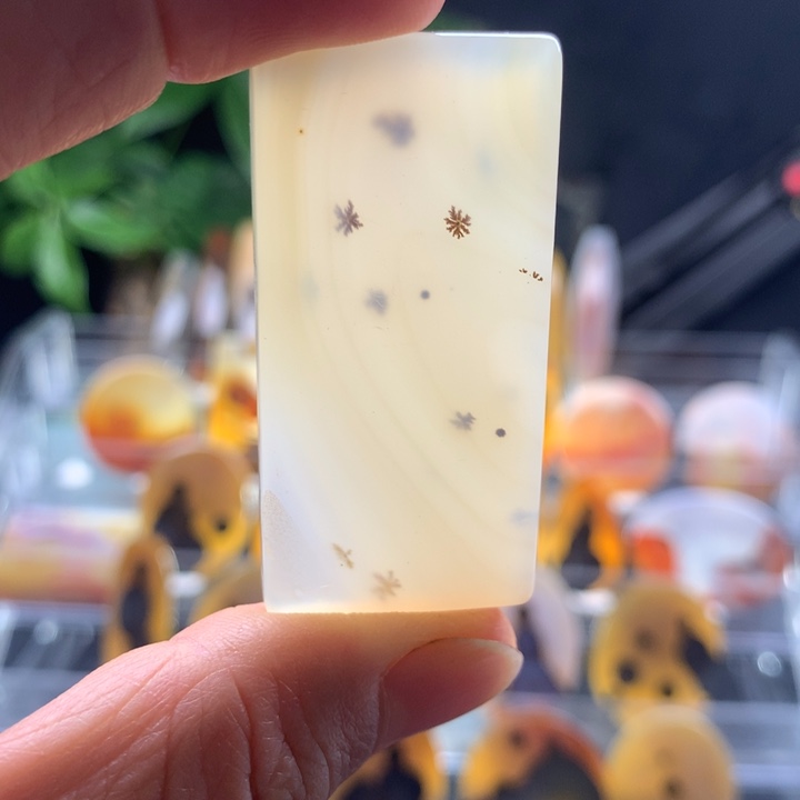 玛瑙/玉髓颈饰未镶嵌67