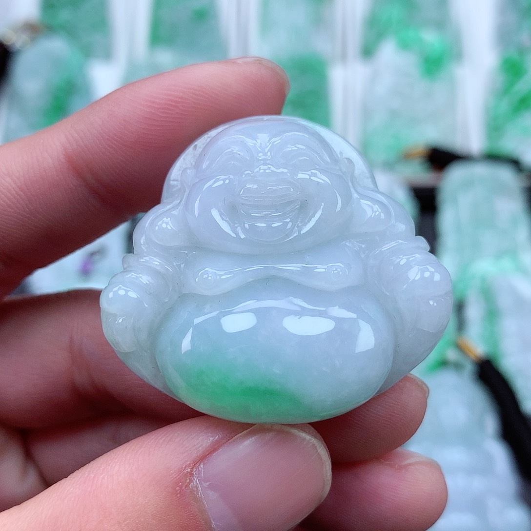 翡翠颈饰未镶嵌翡翠吊坠