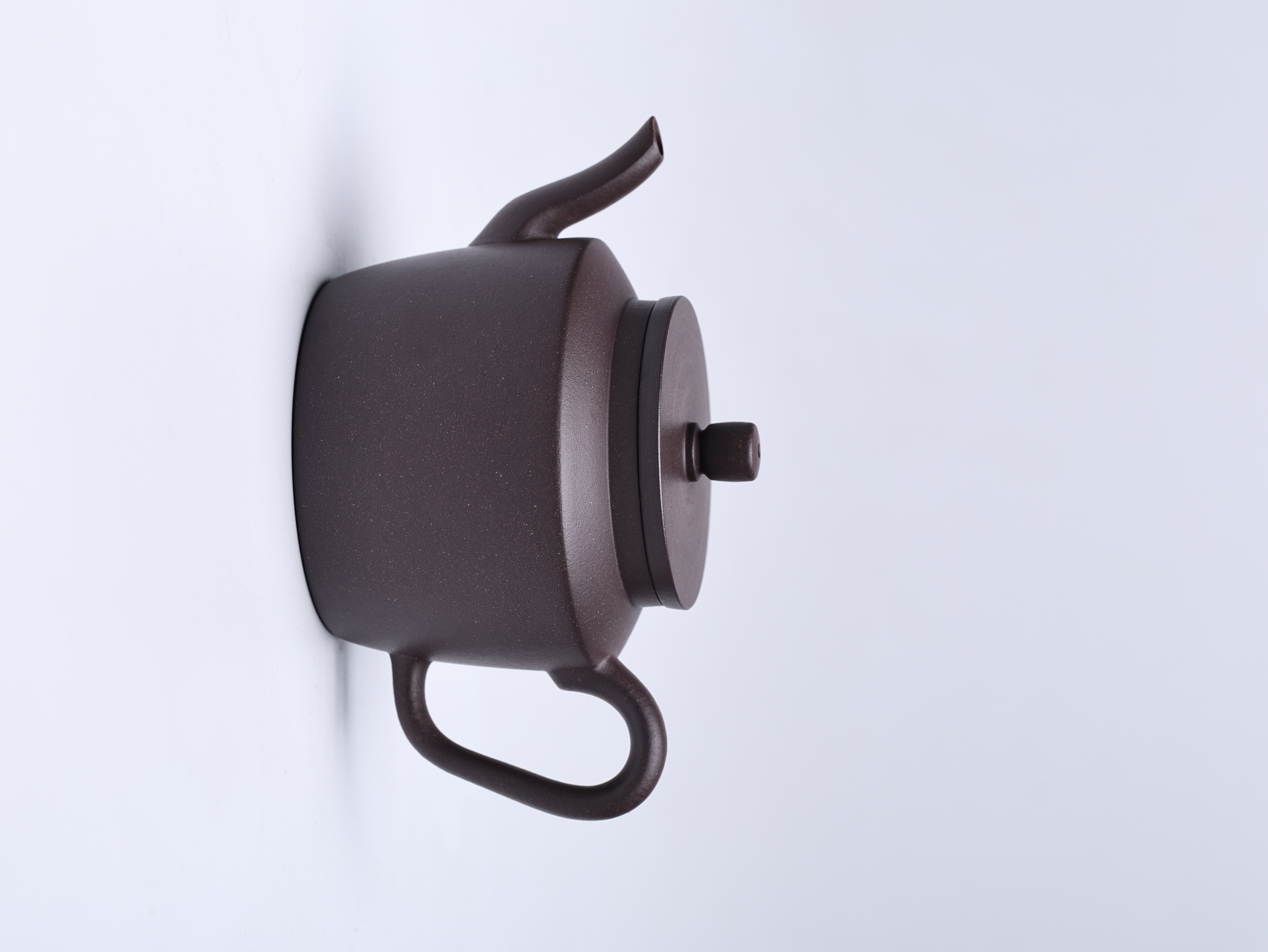 涤壶澄心[折肩宫灯]约170毫升宜兴黑墩头原矿紫砂茶壶手制