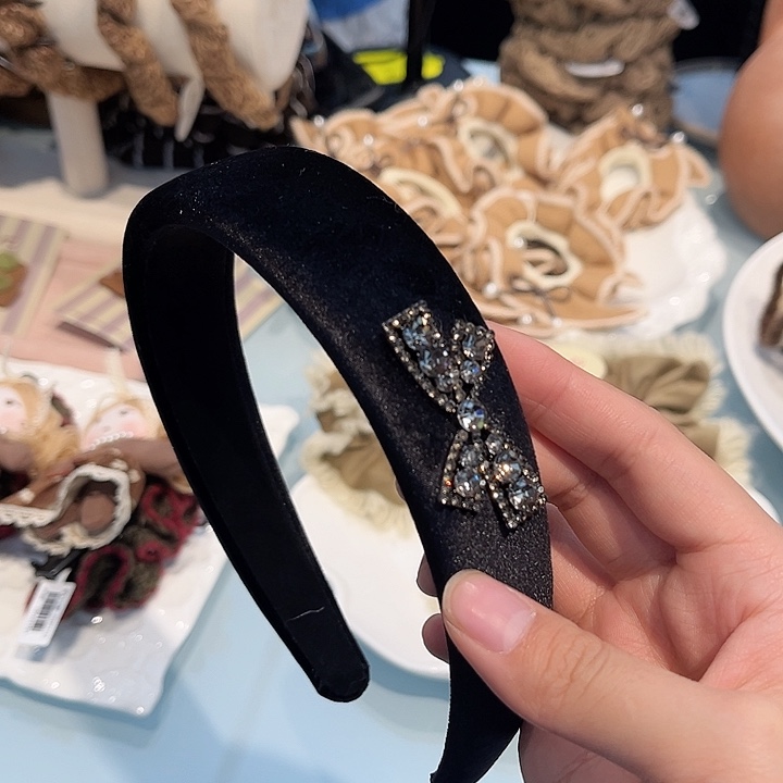 皮质铁合金黑色发箍