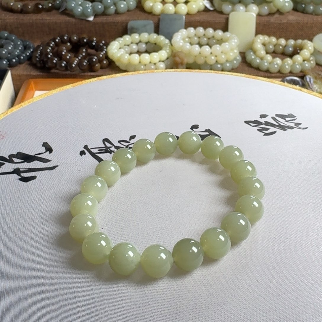 X***生手链未镶嵌和田玉