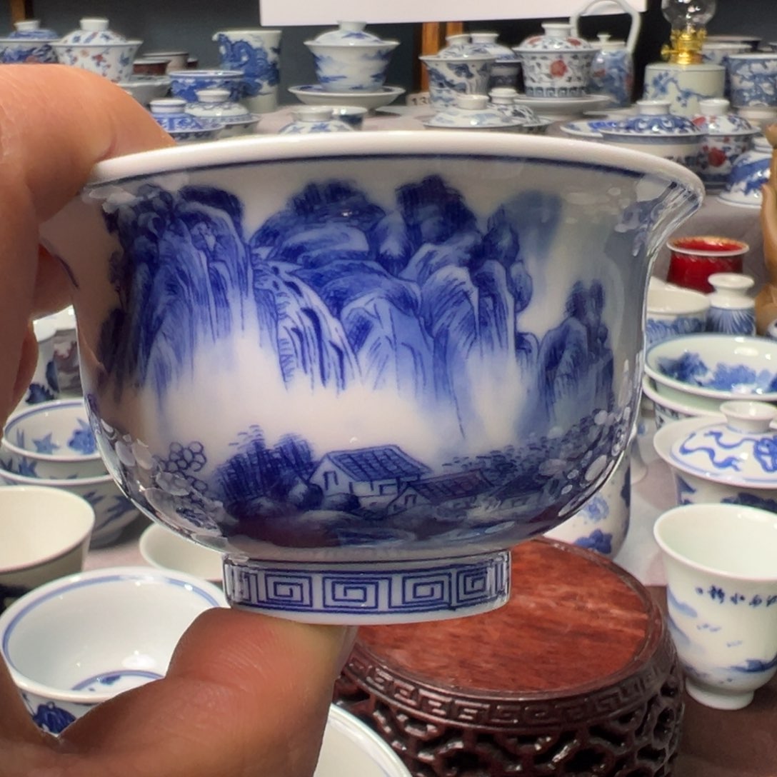 摆件景德镇青花陶瓷