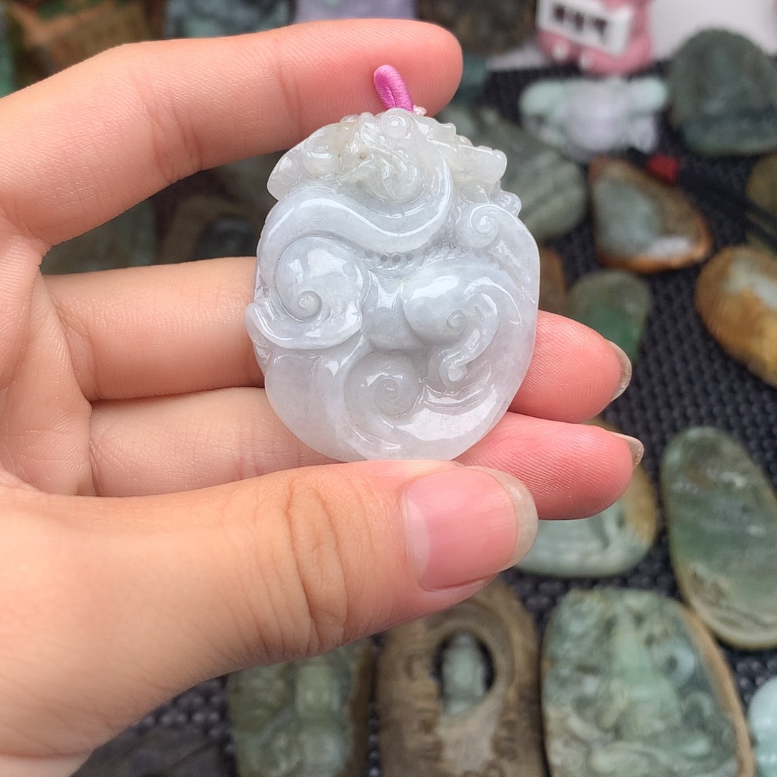 翡翠未镶嵌颈饰008