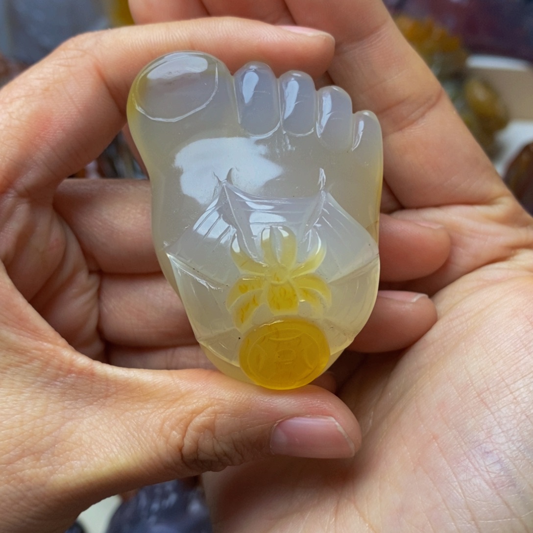 玛瑙/玉髓手把件未镶嵌