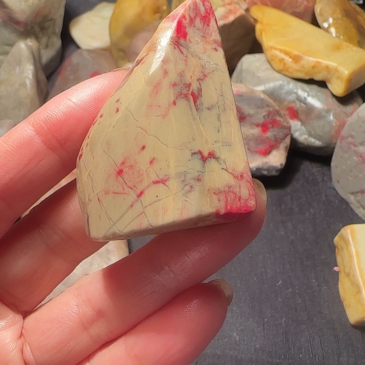 昌化石昌化鸡血石原石