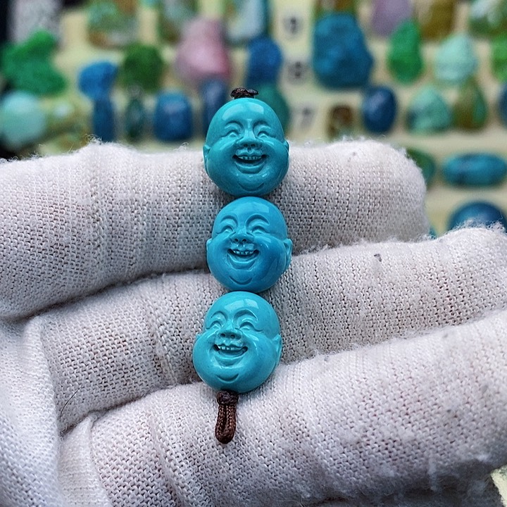 绿松石配饰未镶嵌