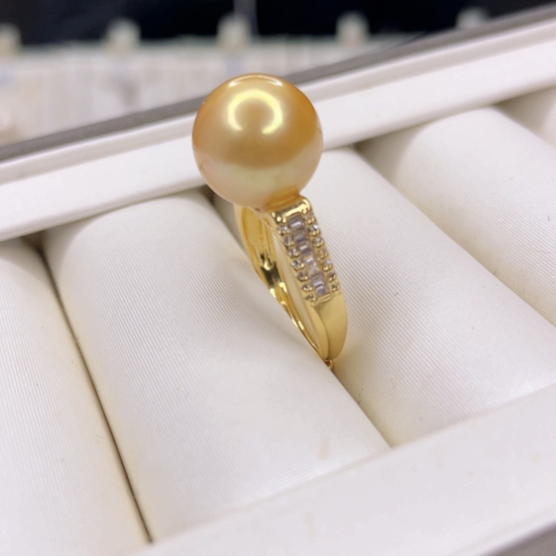 淡水珍珠吊坠(赠链)未镶嵌