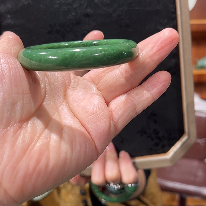 颈饰未镶嵌和田玉小*鳅