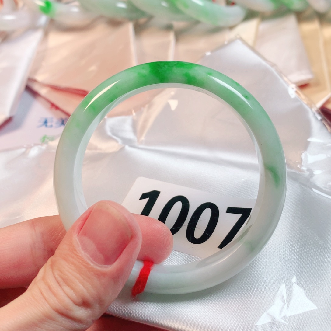 翡翠手镯未镶嵌翡翠手镯1007