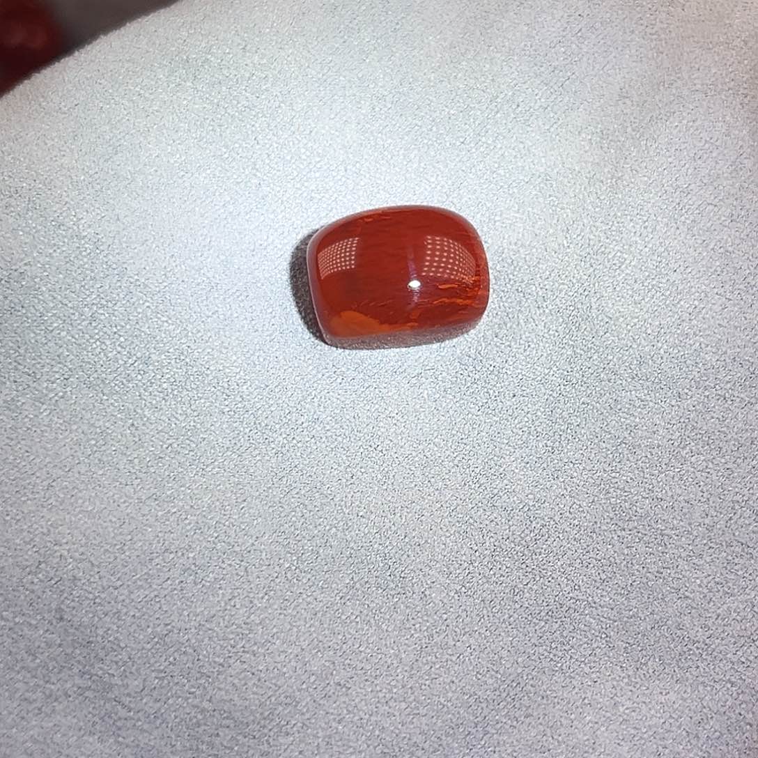南红玛瑙原矿界面未镶嵌