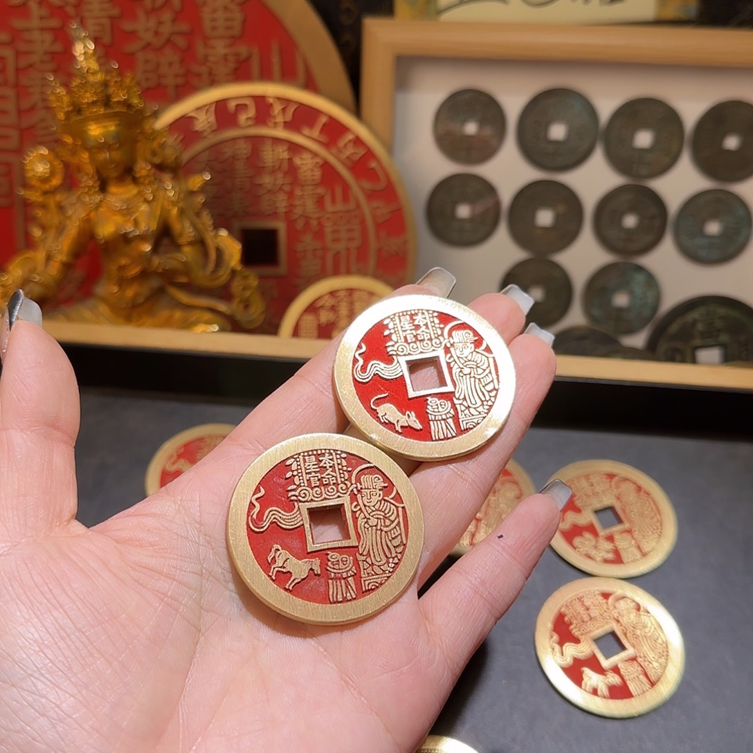 蔡***洪铜现代仿制工艺品