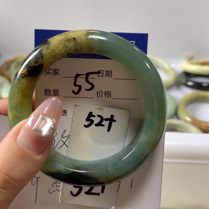 蛇纹石玉手镯未镶嵌55