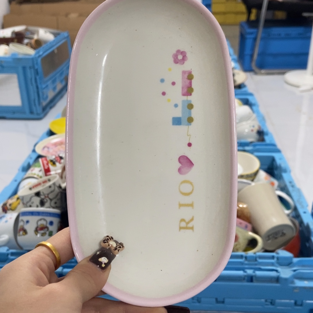 爱***姐瓷片陶瓷退货拉黑