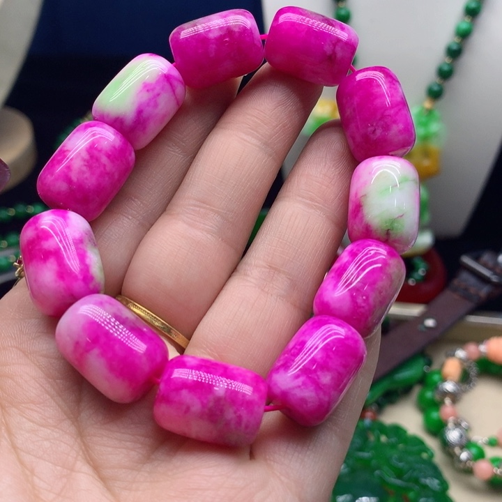 苏纪石（舒俱来）颈饰合金吊坠
